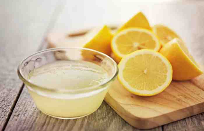 How Lemon Juice Helps in Removing Dark Spots